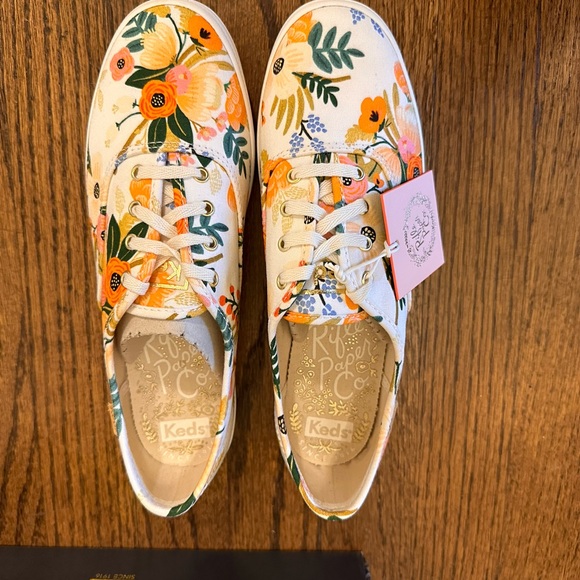 🌺🌸🌼NIB! Keds x Rifle Paper Co. canvas shoes 🪻🌼🌸 - Picture 2 of 4